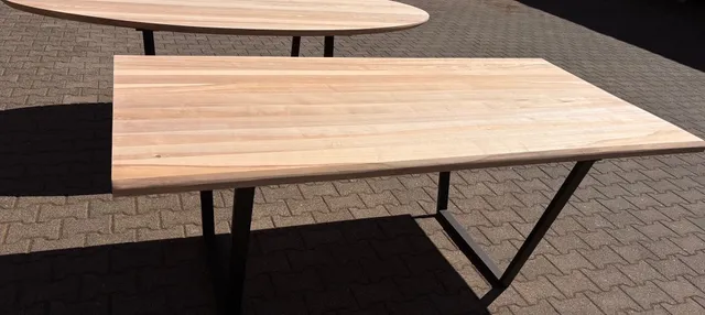 Table en Frêne massif : Rectangle à bords Live Edge